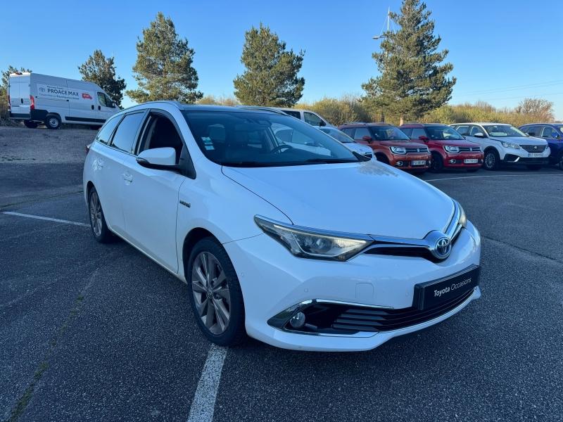 TOYOTA – Auris Touring Sports