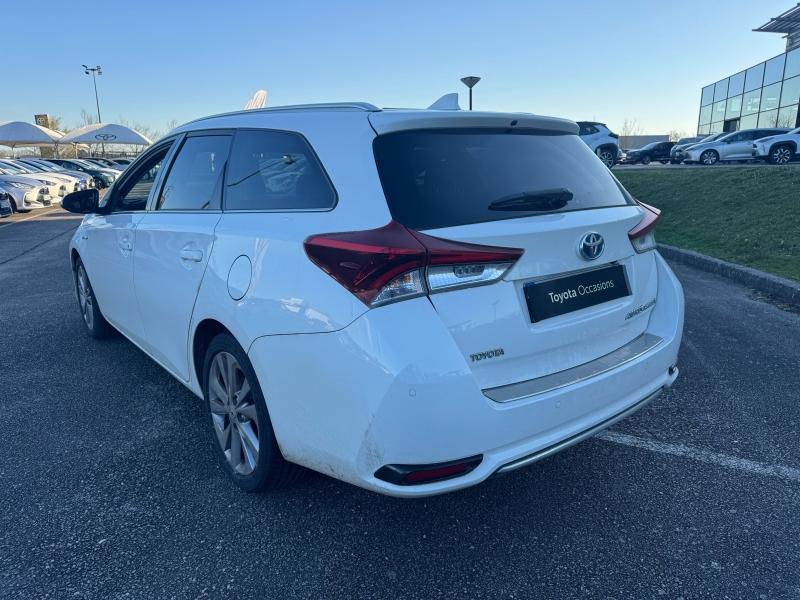 TOYOTA – Auris Touring Sports