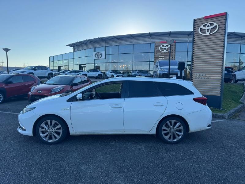 TOYOTA – Auris Touring Sports