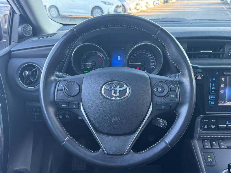 TOYOTA – Auris Touring Sports