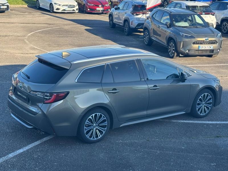 TOYOTA – Corolla Touring Spt