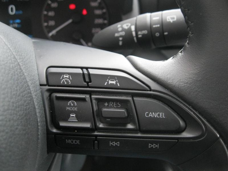 TOYOTA – Yaris
