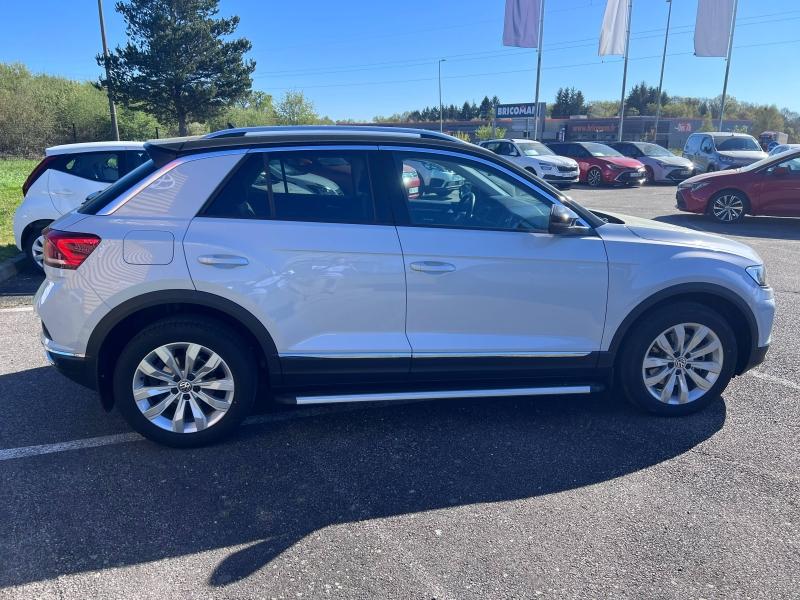 VOLKSWAGEN – T-Roc