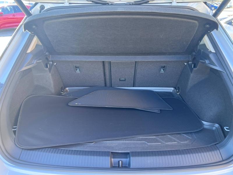 VOLKSWAGEN – T-Roc