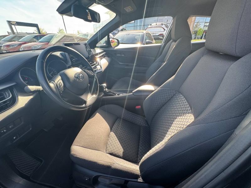 TOYOTA – C-HR
