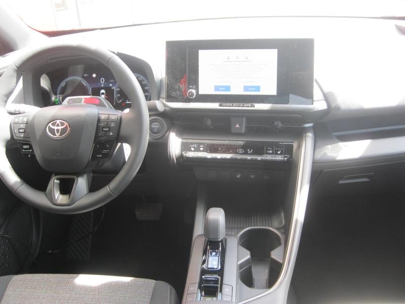 TOYOTA – C-HR