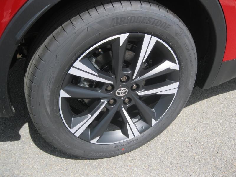 TOYOTA – C-HR
