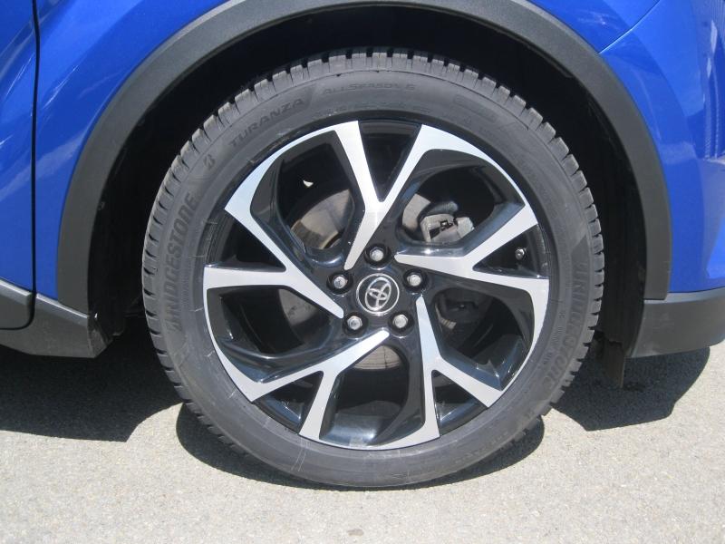 TOYOTA – C-HR