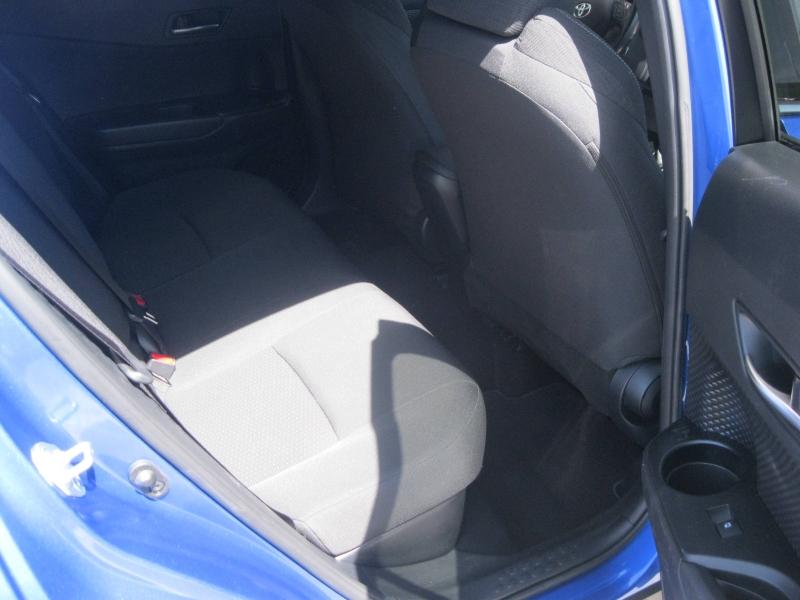 TOYOTA – C-HR