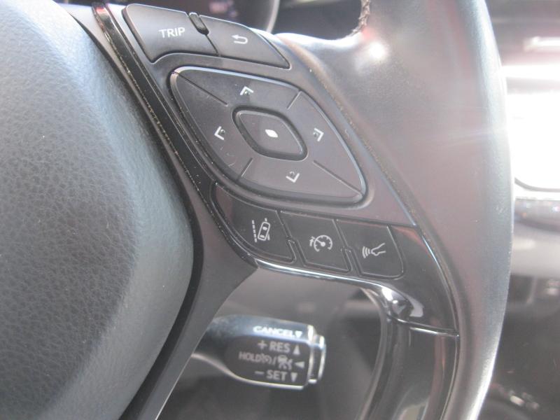 TOYOTA – C-HR