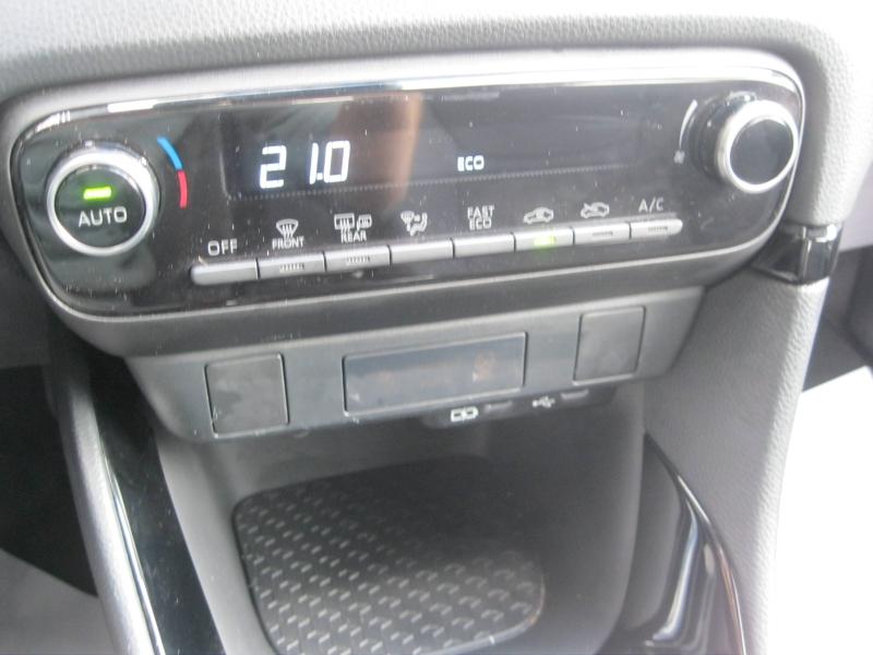TOYOTA – Yaris