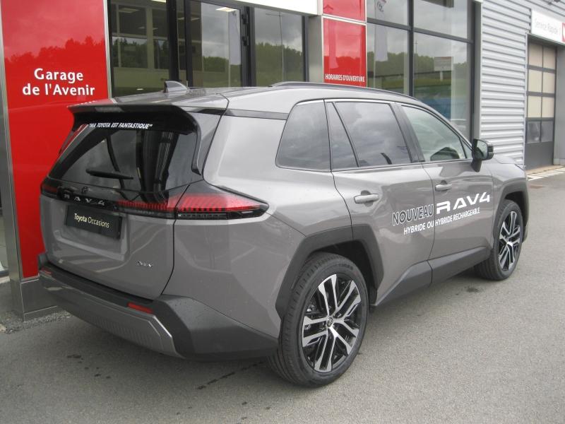 TOYOTA – RAV4