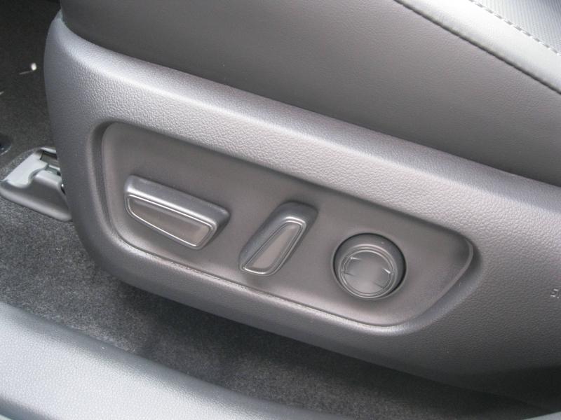 TOYOTA – RAV4