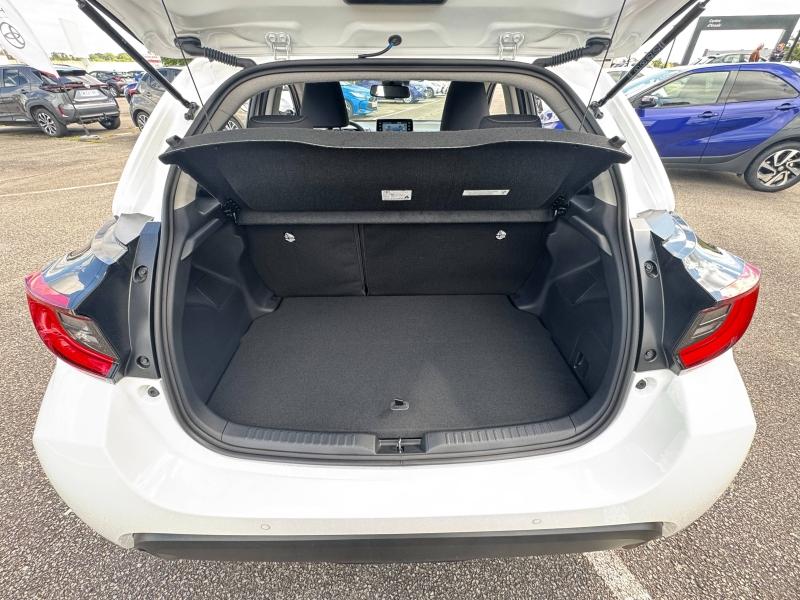 TOYOTA – Yaris
