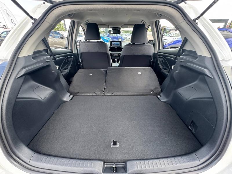 TOYOTA – Yaris