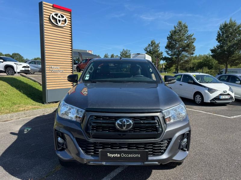 TOYOTA – Hilux