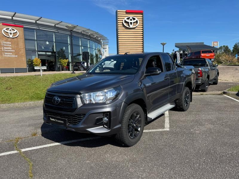TOYOTA – Hilux