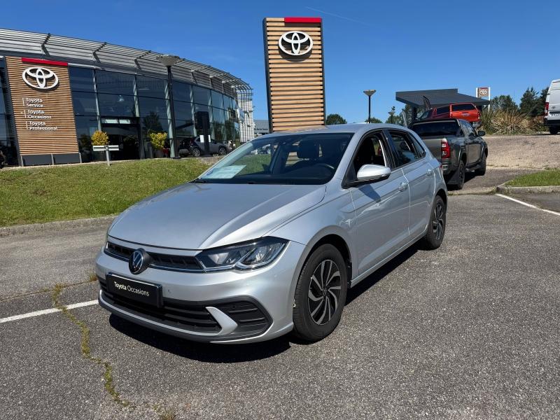 VOLKSWAGEN – Polo