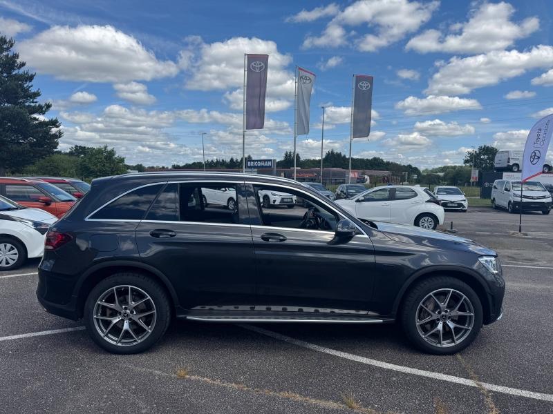 MERCEDES-BENZ – GLC