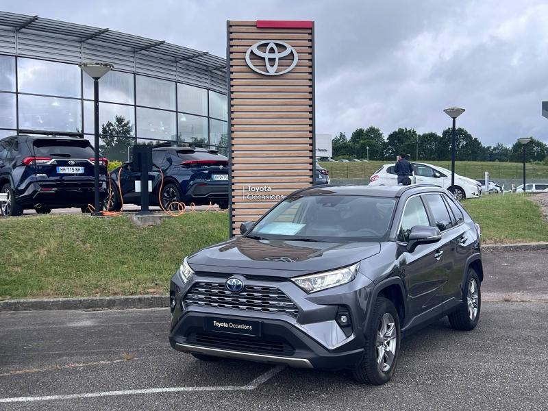 TOYOTA – RAV4