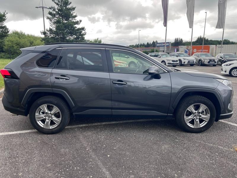 TOYOTA – RAV4