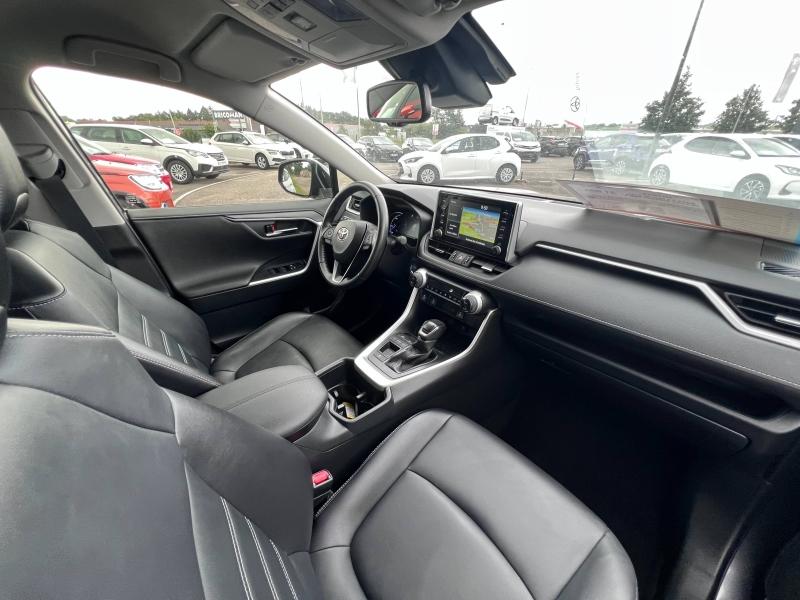 TOYOTA – RAV4