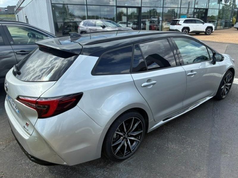 TOYOTA – Corolla Touring Spt