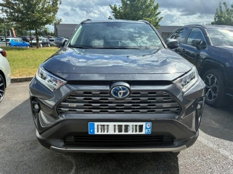 TOYOTA – RAV4