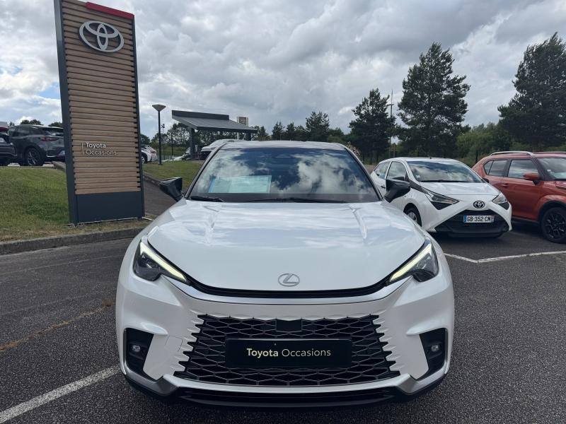 LEXUS – LBX