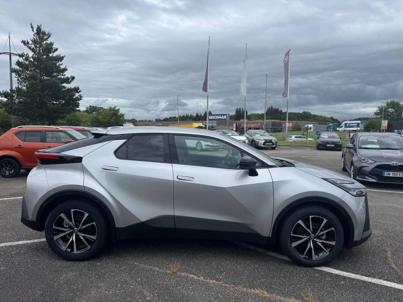 TOYOTA – C-HR