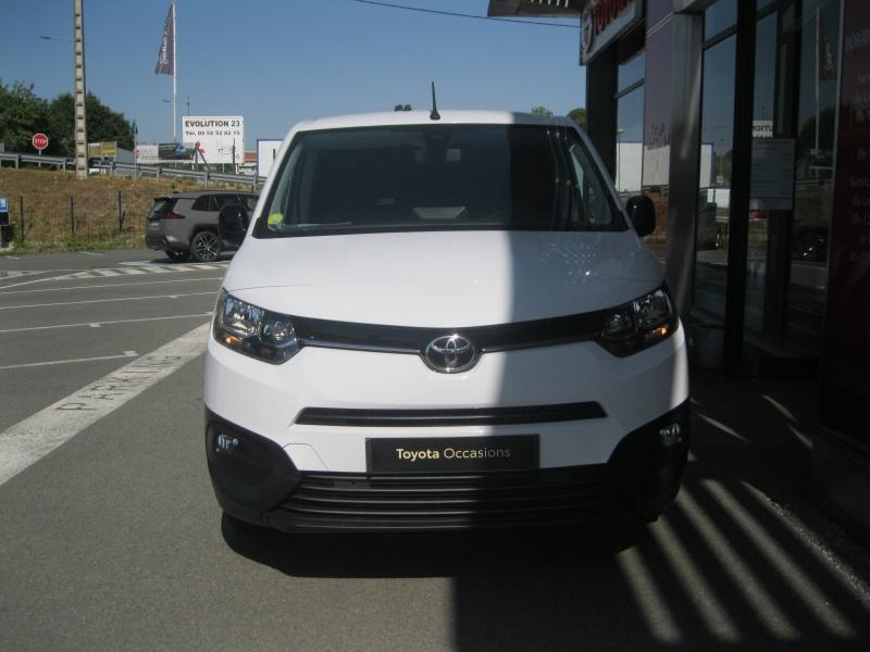 TOYOTA – PROACE CITY