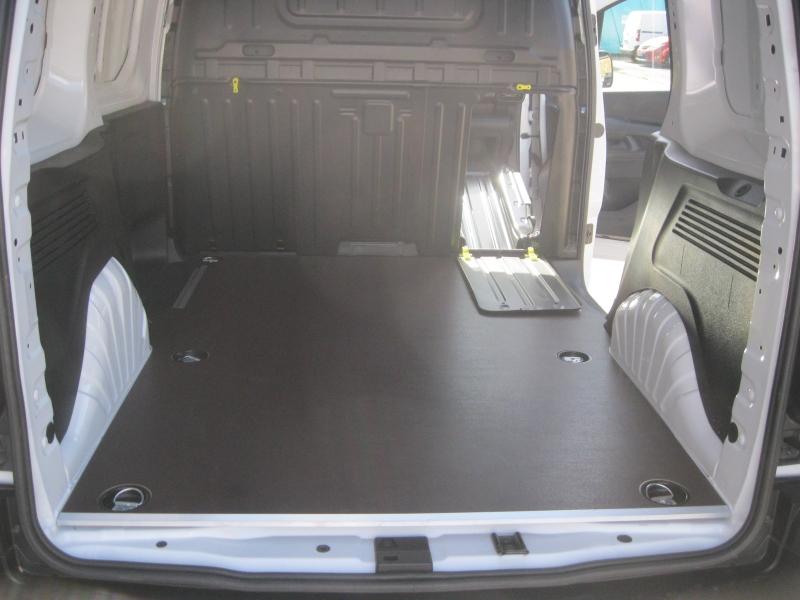 TOYOTA – PROACE CITY