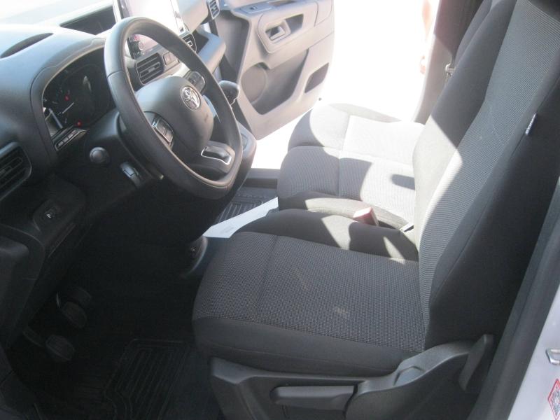 TOYOTA – PROACE CITY