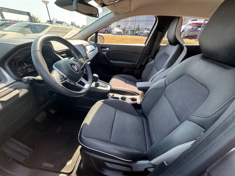 RENAULT – Captur