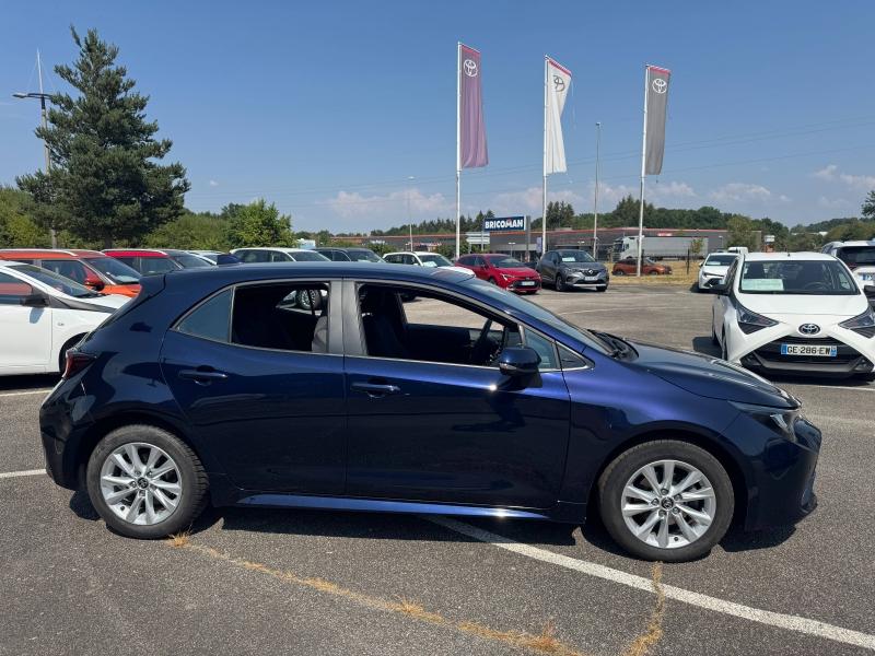TOYOTA – Corolla