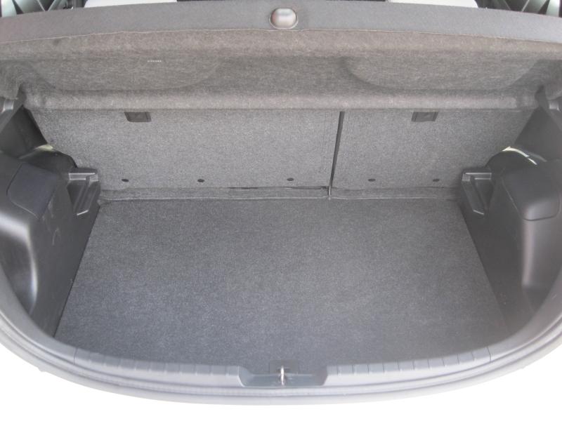 TOYOTA – Yaris
