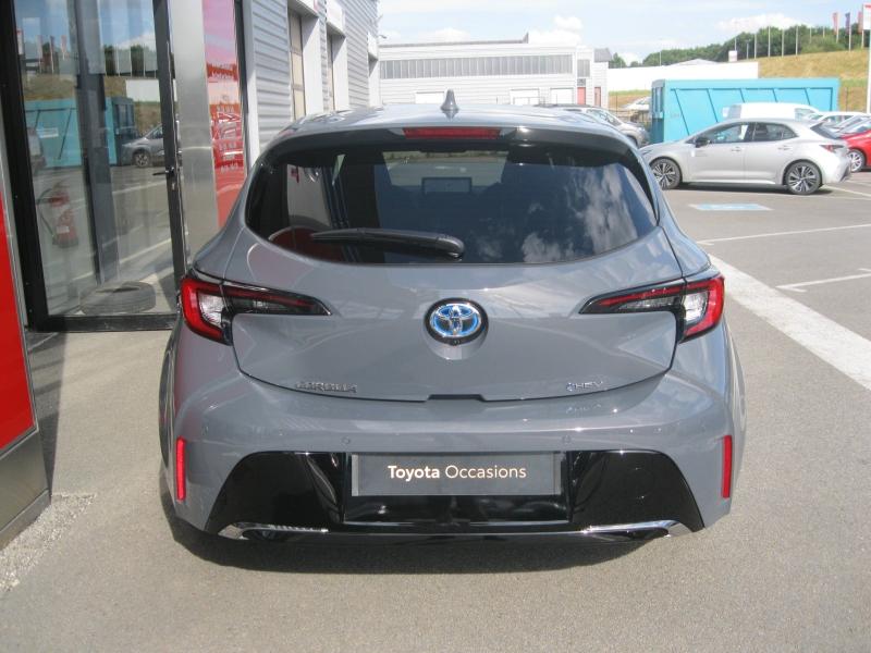 TOYOTA – Corolla