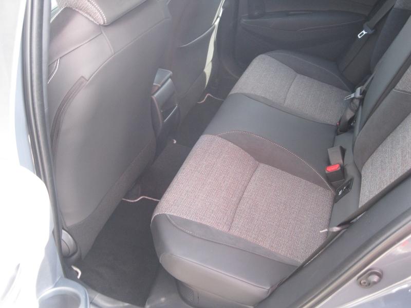 TOYOTA – Corolla