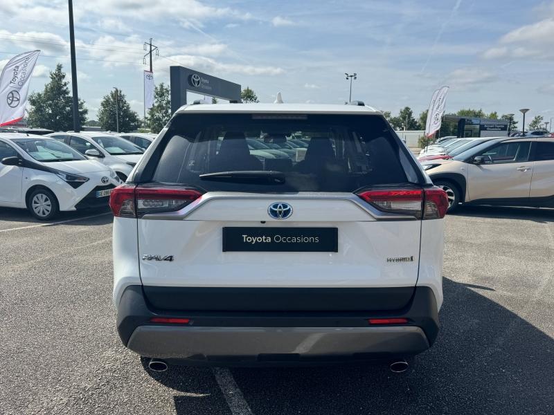 TOYOTA – RAV4