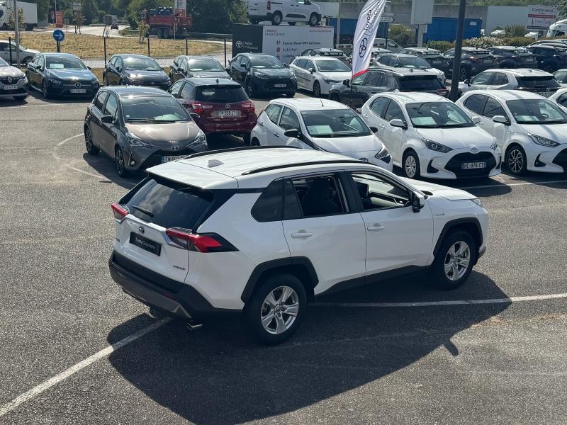 TOYOTA – RAV4