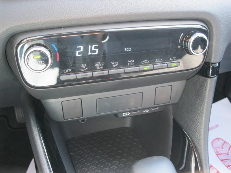 TOYOTA – Yaris