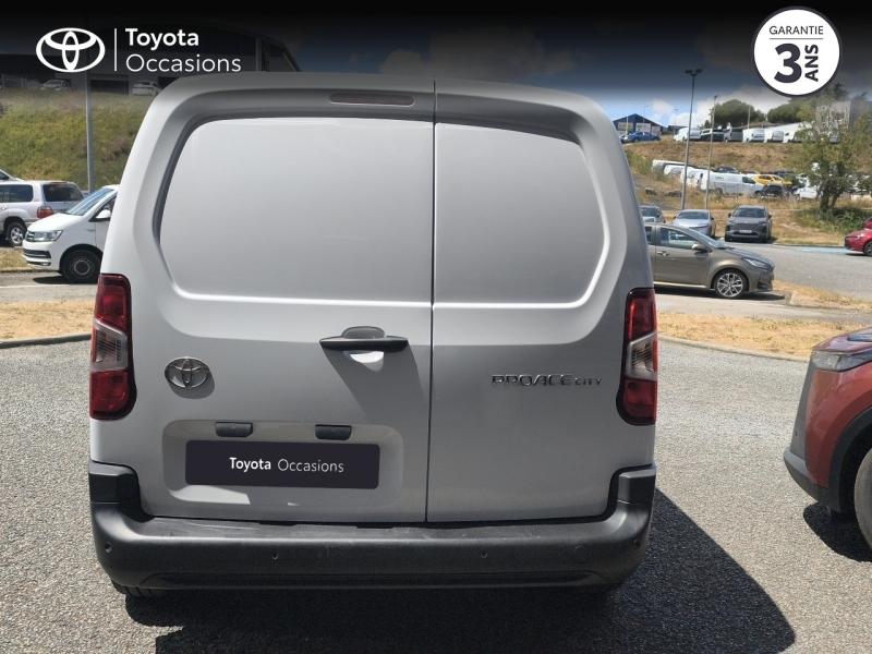 TOYOTA – PROACE CITY