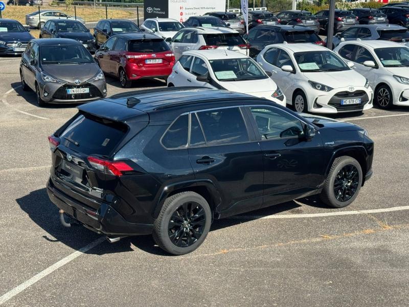 TOYOTA – RAV4