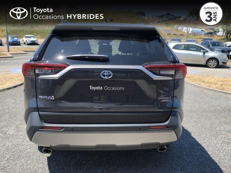 TOYOTA – RAV4