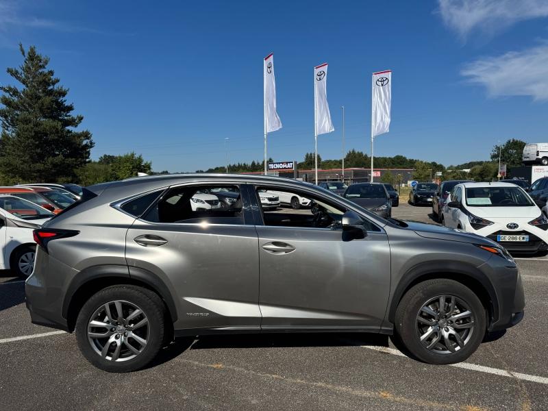 LEXUS – NX