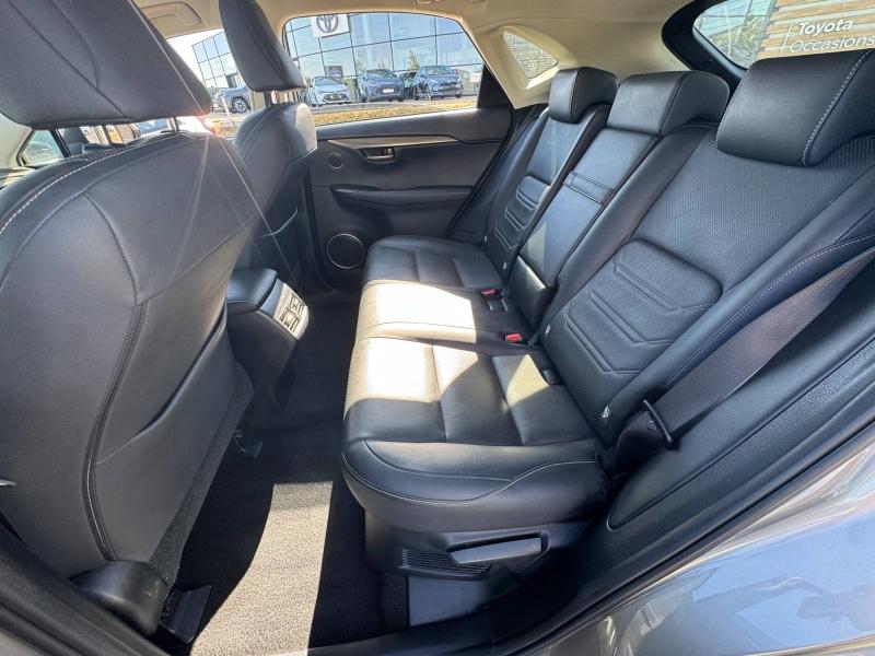 LEXUS – NX