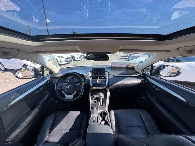 LEXUS – NX