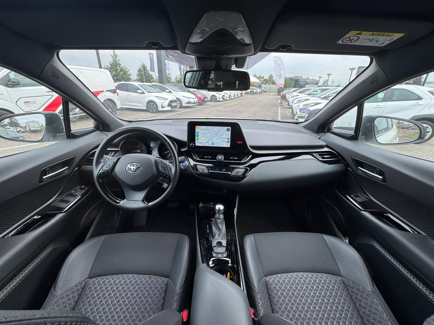 TOYOTA – C-HR
