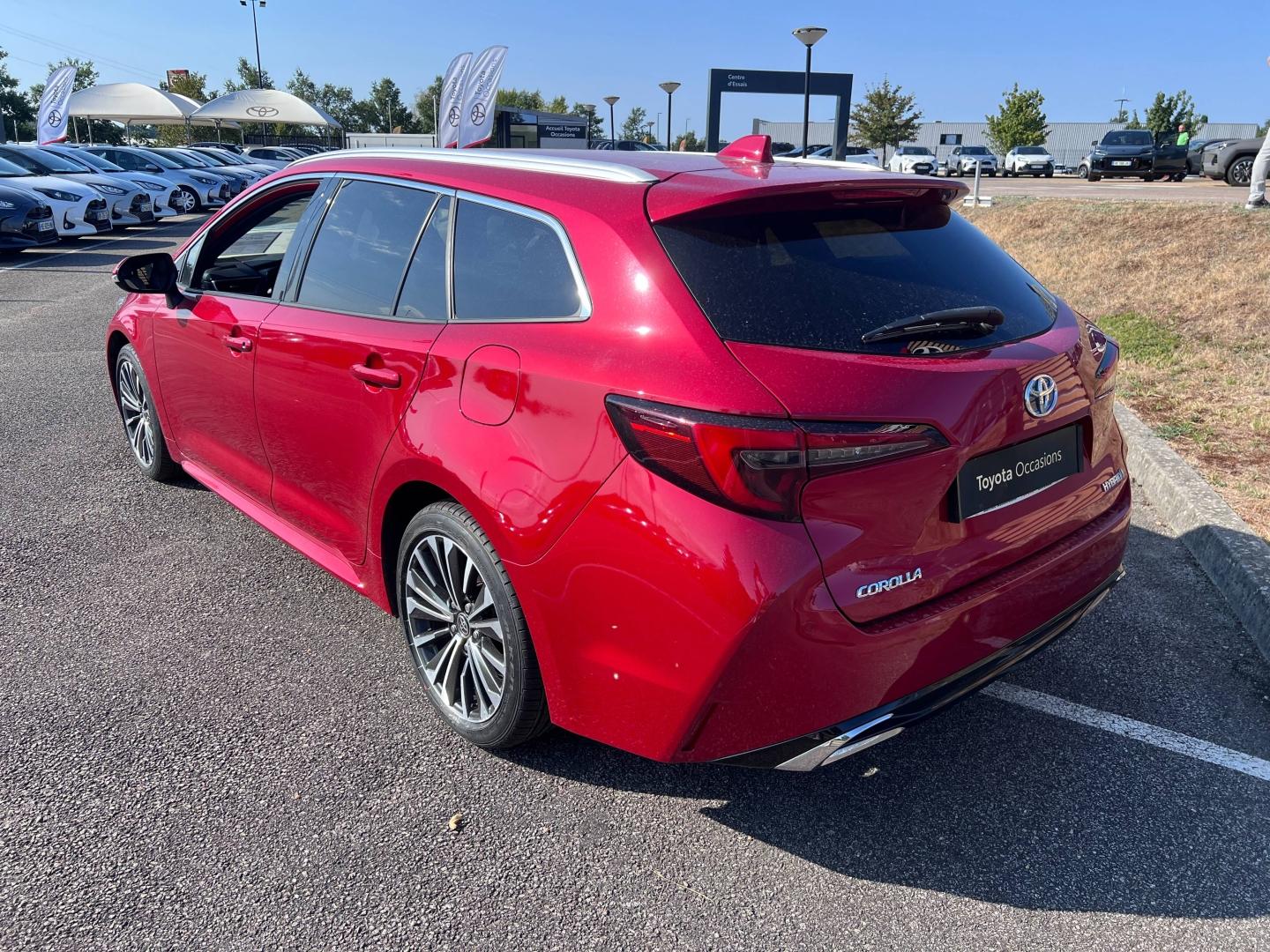 TOYOTA – Corolla Touring Spt