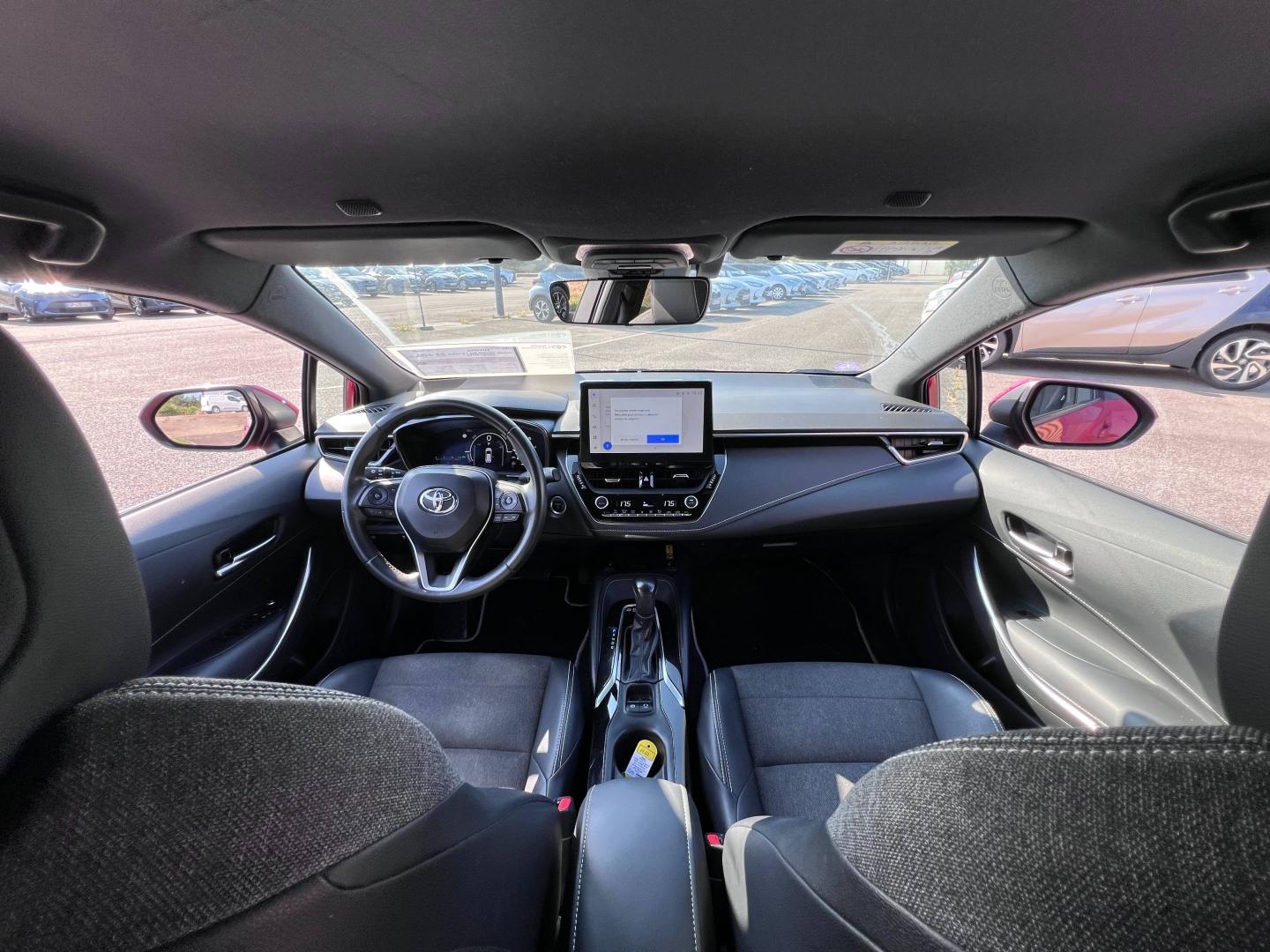 TOYOTA – Corolla Touring Spt